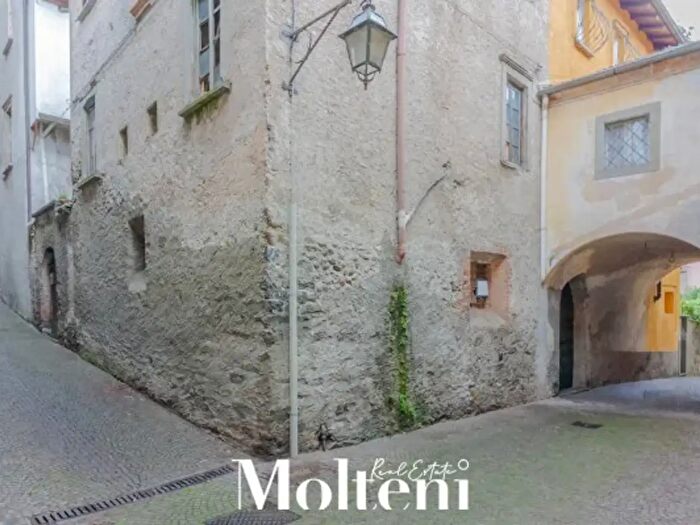 Casa trilocale in vendita in Contrada del Mazzagallo, Gravedona ed Uniti