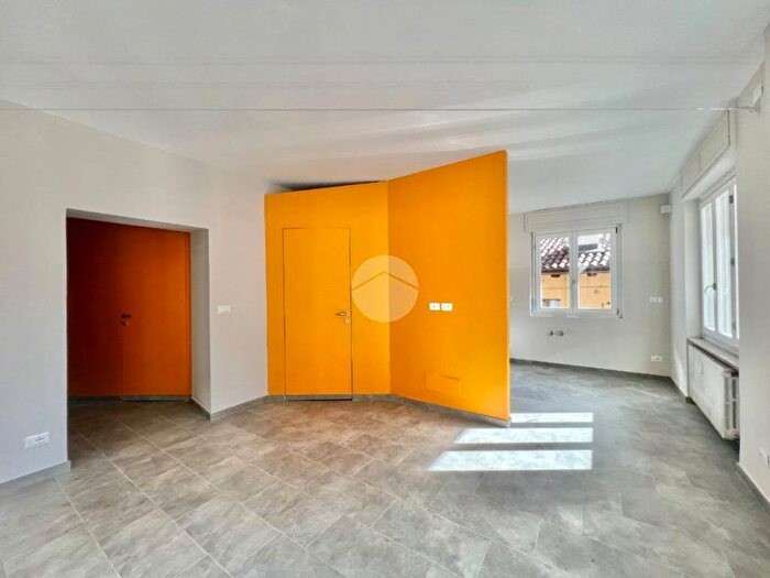 Appartamento bilocale in affitto in Via roma, Lanzo Torinese