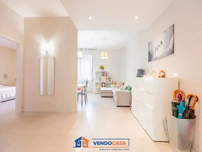 Appartamento trilocale in vendita in Via Francesco Petrarca, Vercelli