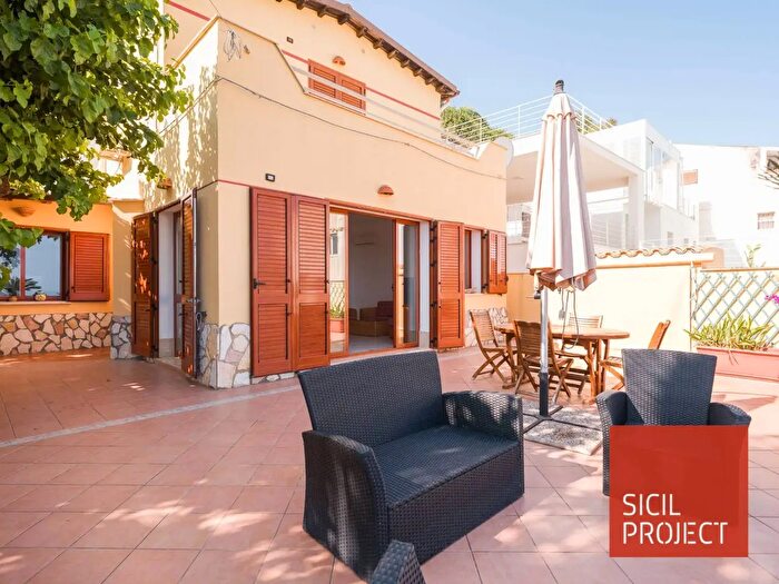 Casa con 5 locali in vendita in Via Ponte dei Ricchi, Alcamo