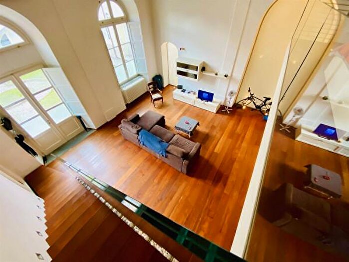 Appartamento trilocale in vendita in Piazza San Michele, Lucca