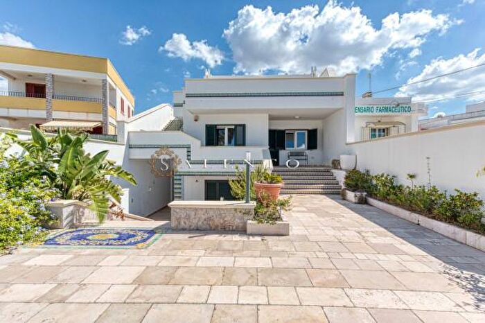 Casa con 6 locali in vendita in Litoranea Gallipoli Leuca, Morciano Di Leuca