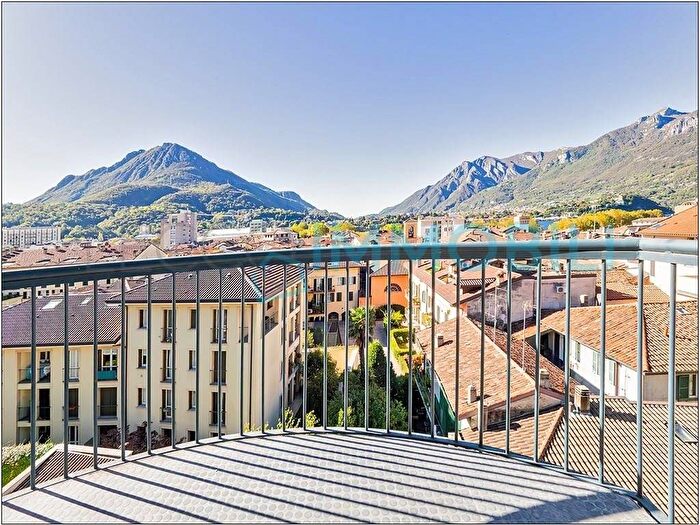 Appartamento bilocale in affitto in via Giuseppe Bovara, Centro, Lecco