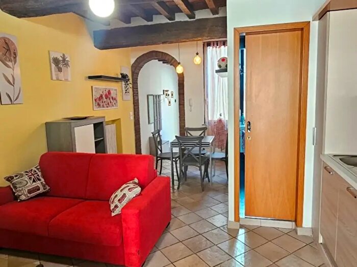 Appartamento bilocale in vendita in Strada Giuseppe Garibaldi, Parma