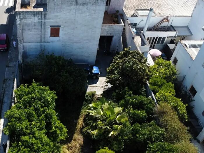 Appartamento con 11 locali in vendita in Via Bologna, Nardo'