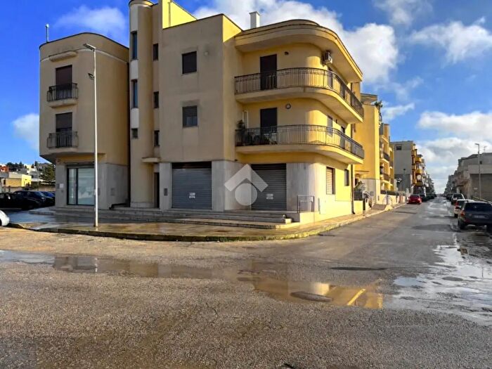 Appartamento bilocale in vendita in Via Polinisso, Carovigno