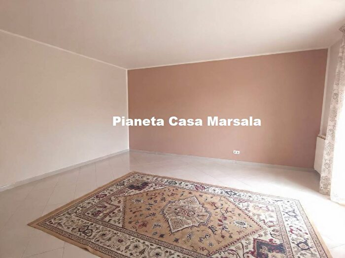 Appartamento quadrilocale in affitto in Via Libertà, Centro Urbano, Marsala