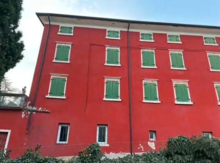 Casa monolocale in vendita in Località Pizzon, Costermano