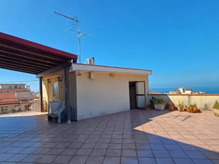 Appartamento trilocale in vendita in Via Trieste, Capo DOrlando