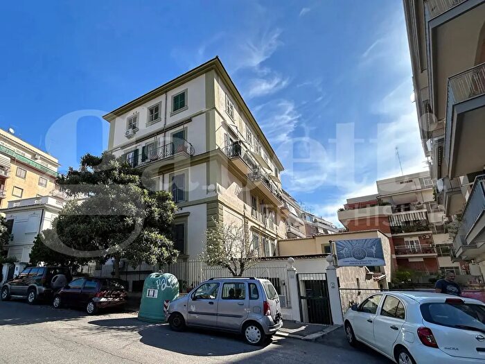 Appartamento bilocale in vendita in Via della Caffarelletta, Roma