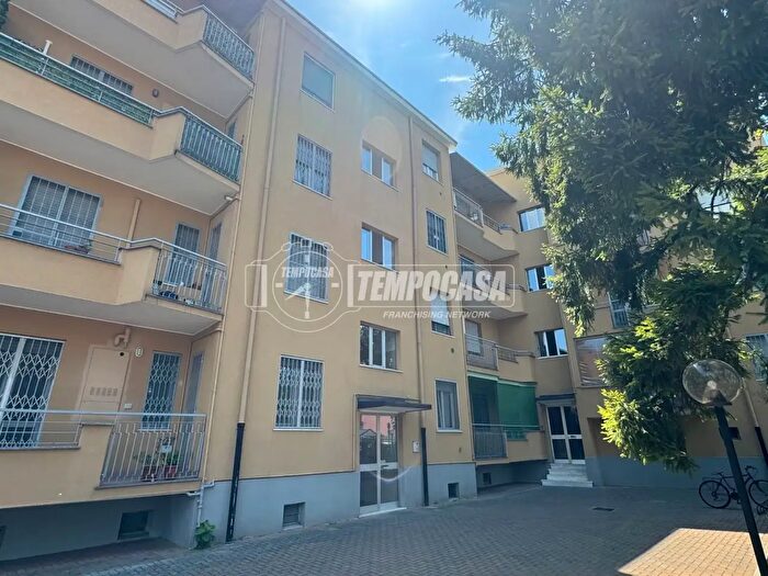 Appartamento trilocale in vendita in Via Piero Gobetti, Cologno Monzese