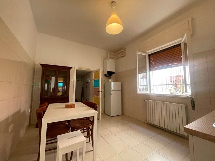 Casa con 6 locali in affitto in Via Luigi Caroli, Aeroporto, Ferrara