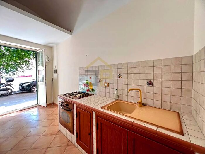 Appartamento bilocale in vendita in Corso dei Mille, Palermo