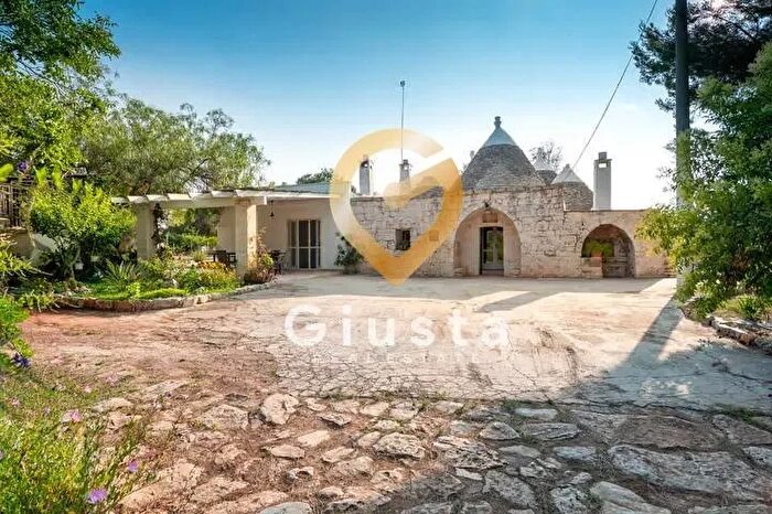 Appartamento quadrilocale in vendita in Contrada Specchia Snc, Latiano