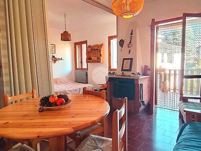 Appartamento monolocale in vendita in Via Sublacense, Trevi Nel Lazio