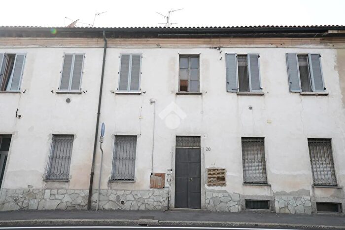 Appartamento bilocale in vendita in Via Vigano, Albiate