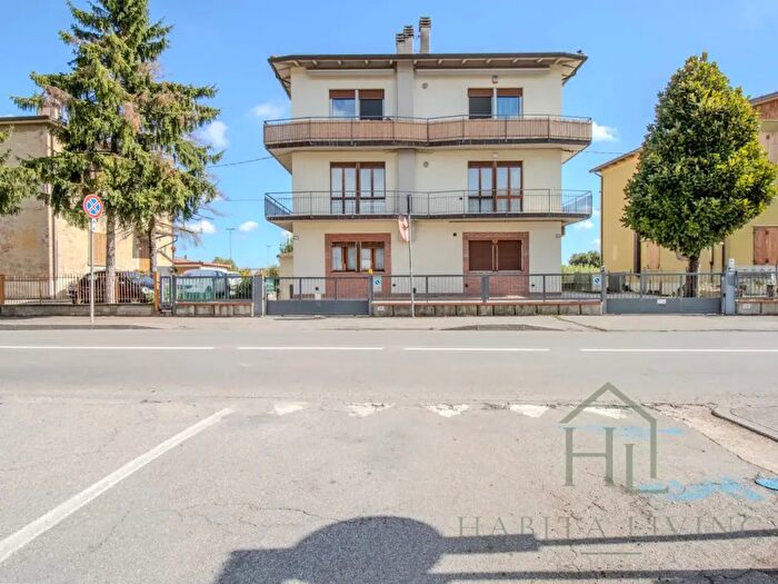Appartamento con 5 locali in vendita in Viale dell'Appennino, Forli'