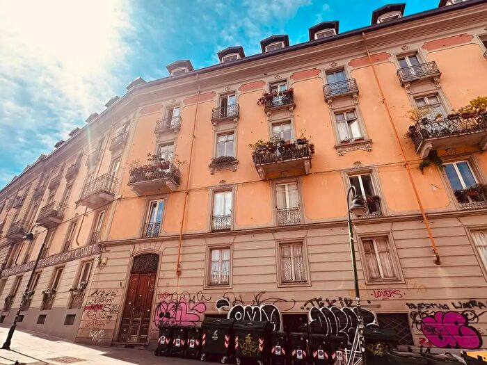 Appartamento bilocale in vendita in Via Borgo Dora, Torino