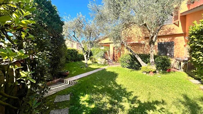 Casa trilocale in vendita in Via di Monterosi, Trevignano Romano