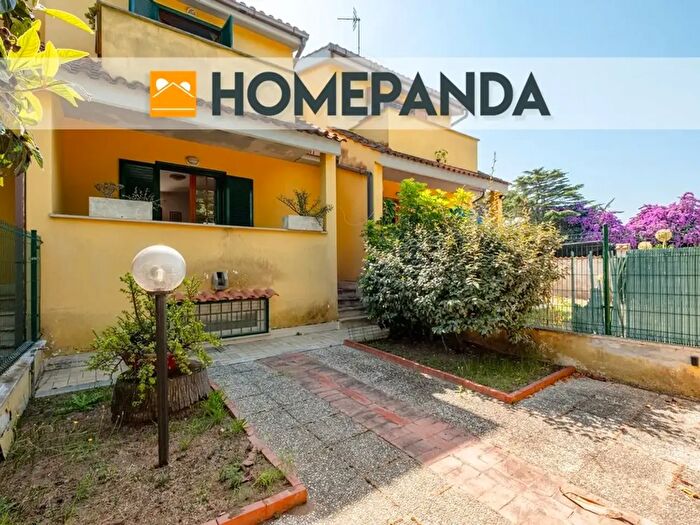 Casa con 5 locali in vendita in Via degli Olmi, Anzio