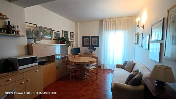 Appartamento bilocale in vendita in Via Roma, Numana