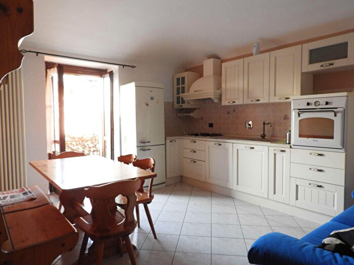 Appartamento bilocale in vendita in Via San Pietro, Cirie