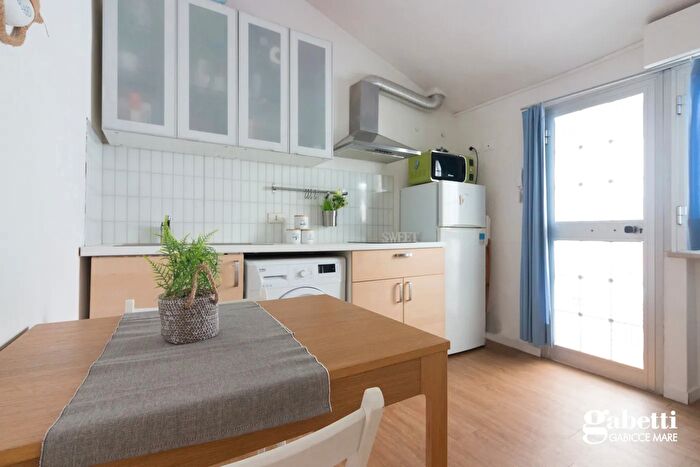 Appartamento bilocale in vendita in Gabicce Mare