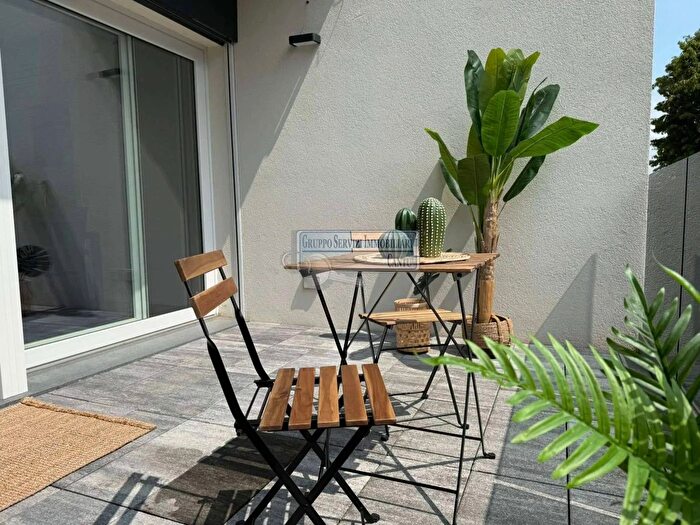 Appartamento trilocale in vendita in Via Belvedere Snc Lurago dErba, Lurago DErba