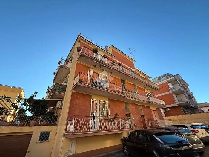 Appartamento trilocale in vendita in Via Vannucci, Aprilia