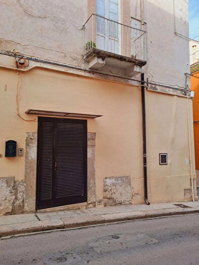 Casa bilocale in vendita in Canosa Di Puglia