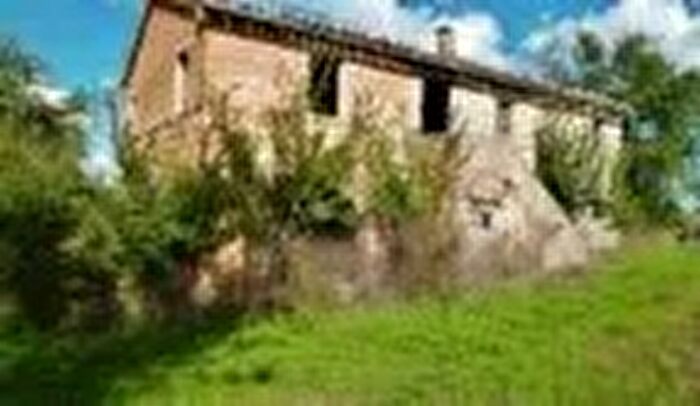 Casa con 8 locali in vendita in Castelletta Cingoli MC Italia, Cingoli