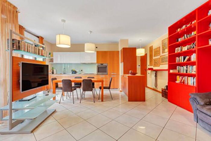 Appartamento quadrilocale in vendita in Via Caduti in Missione di Pace, Milano