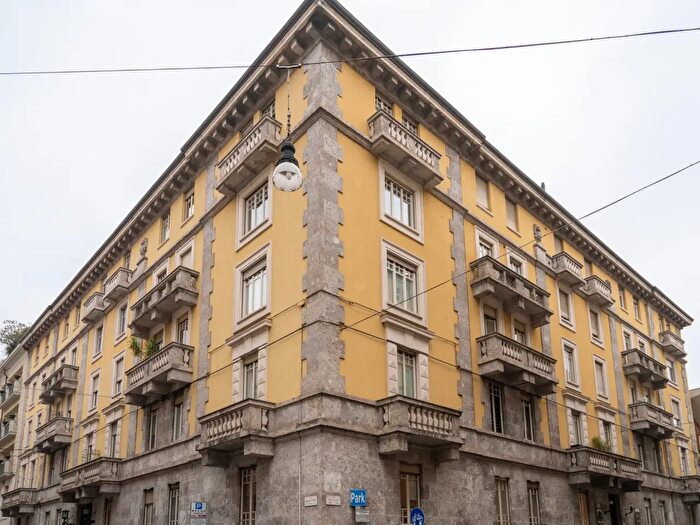 Casa trilocale in affitto in Via Cavour, Torino