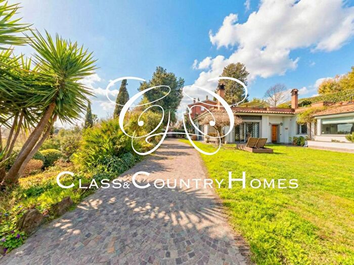 Casa quadrilocale in affitto in Via Flaminia Nuova, Fleming, Roma