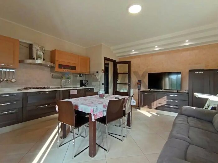 Appartamento quadrilocale in vendita in Via Currulo b, Misterbianco