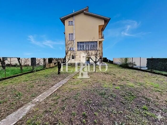 Casa con 6 locali in vendita in Chio dell'Oro, Campi Bisenzio