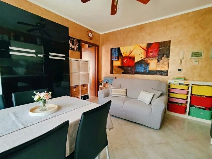 Appartamento bilocale in vendita in Via Pellegrino, Pianezza