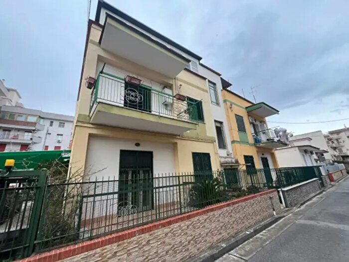 Appartamento trilocale in vendita in Via Luigi Oliva, Boscoreale