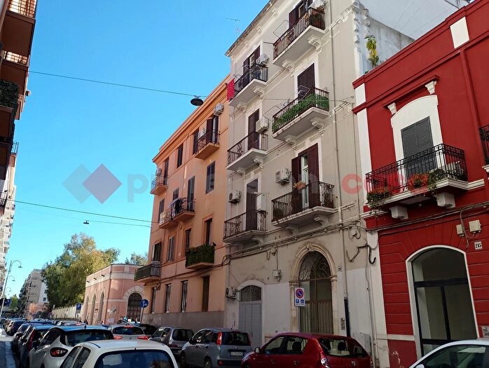 Appartamento bilocale in vendita in Via Ravanas, Bari