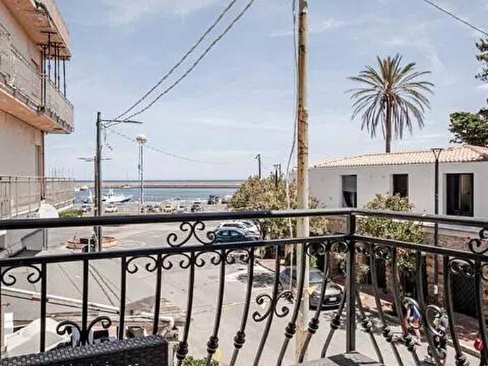 Appartamento quadrilocale in affitto in Via Nazario Sauro, La Caletta, Siniscola