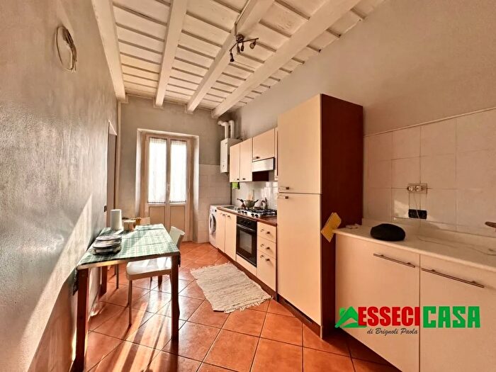 Appartamento bilocale in vendita in Via Lusardi, Calvenzano