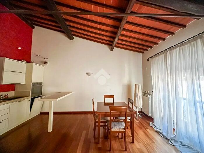 Appartamento trilocale in vendita in Via Volturno, Ponsacco