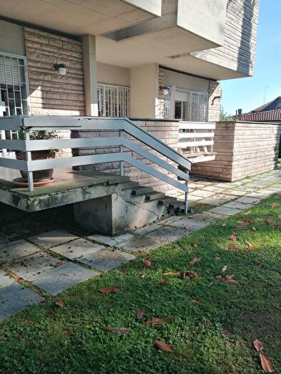 Casa quadrilocale in vendita in Via Enrico Menghini, Nepi