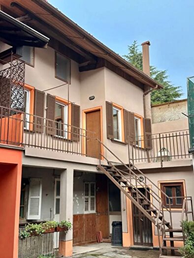 Appartamento bilocale in vendita in Via Seppone Borgo Ticino, Borgo Ticino