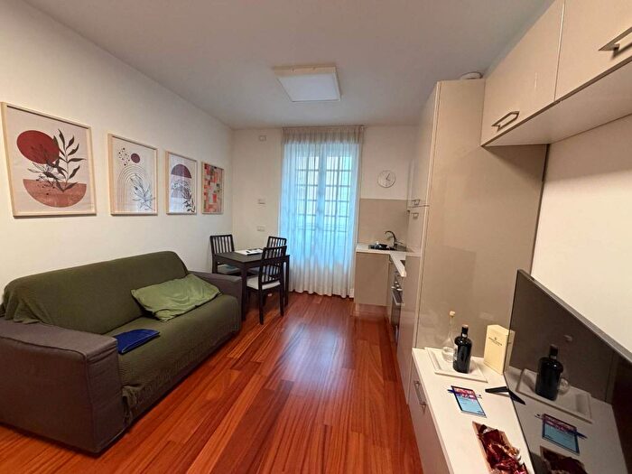 Appartamento bilocale in affitto in Via Arno, Trieste Coppedè, Roma