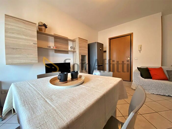 Appartamento quadrilocale in affitto in Via Castel Latino, Forli