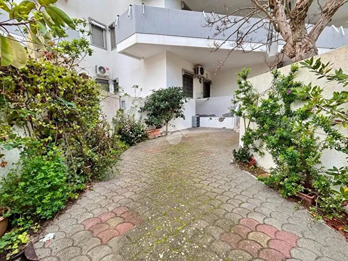 Appartamento trilocale in vendita in Via Libra, Gallipoli