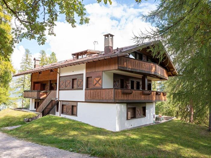 Appartamento quadrilocale in affitto in Frazione Pocol, Pocol, Cortina dAmpezzo