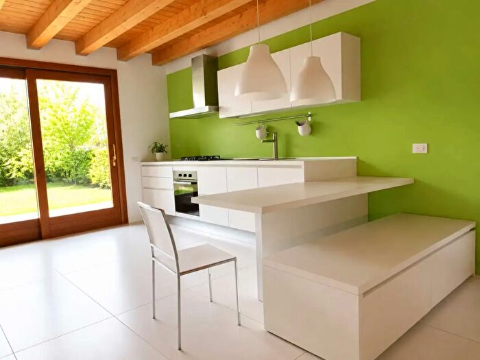 Appartamento con 6 locali in vendita in Sacile