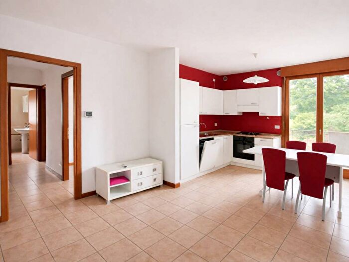 Appartamento trilocale in affitto in Centro, Altavilla Vicentina